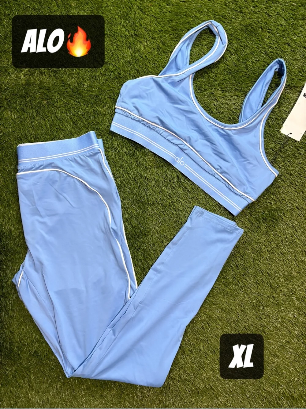 ALO Yoga Light Blue Leggings & Sports Bra Set